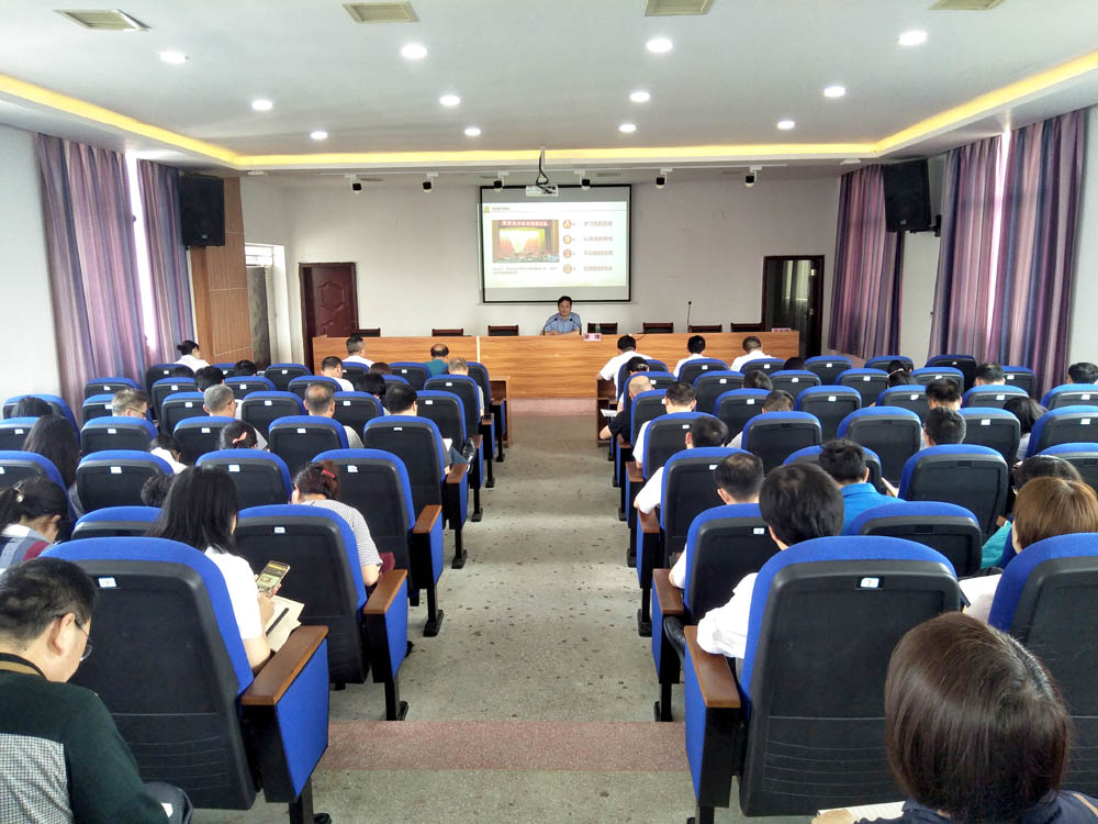 衡阳幼高专举行党史学习教育市委宣讲团第二场宣讲报告会