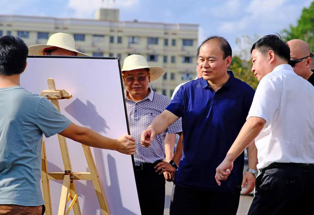 朱健调研我校周边道路建设